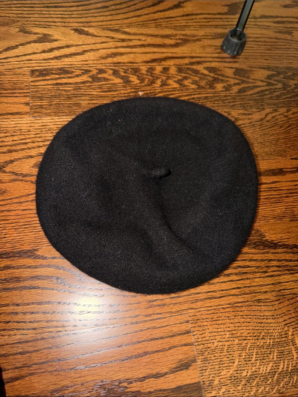 Classic Black Wool Beret - Unbranded
